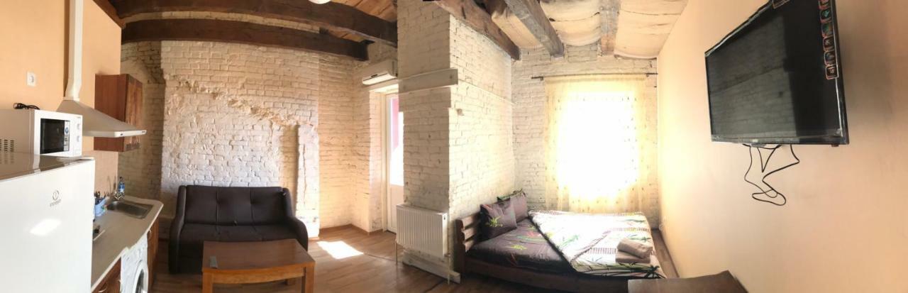 Two-Floor Apartments And Studio 2-Х Этажные Апартаменты И Студия В Самом Центре Kharkiv Eksteriør billede